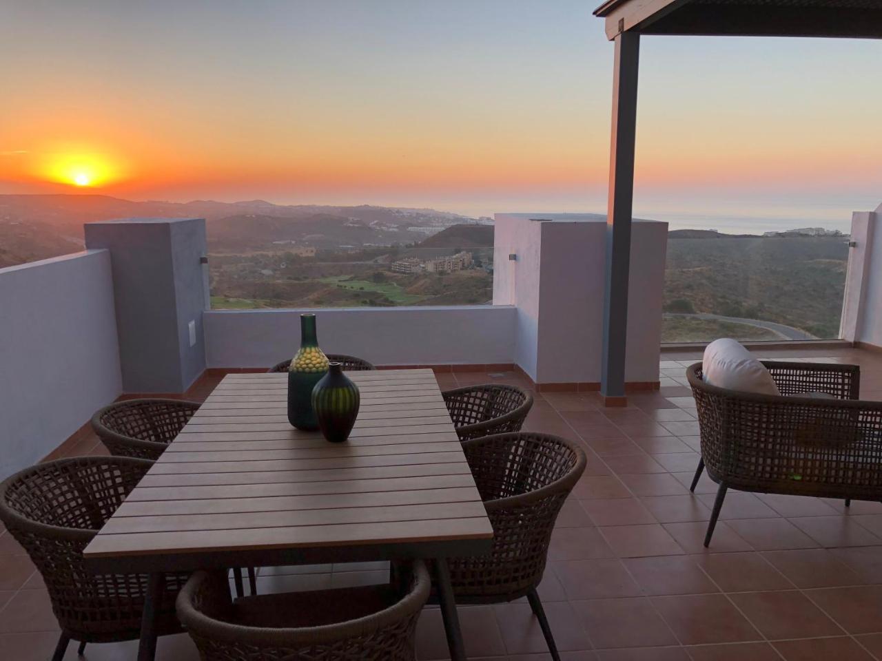 Luxury Apartment Rosita Sitio de Calahonda المظهر الخارجي الصورة